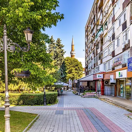 Lägenhet Sunset 2br Street Parking Included Plovdiv