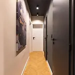 Sunset 2br Street Parking Included * Пловдив