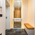Sunset 2br Street Parking Included Апартаменты