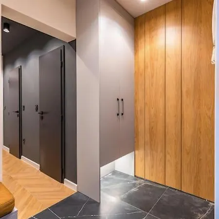 Apartman Sunset 2br Parking Included