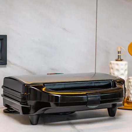 Sunset 2br Parking Included